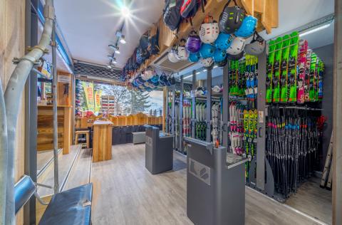 Ski Center rental area